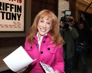 ''Kathy Griffin Wants A Tony" Meet & Greets the press and fans after adding two shows to her Broadway Engagement at the Belasco Theatre in New York City. @ BroadwayWorld ''Kathy Griffin Wants A Tony" Meet & Greets the press and fans after adding two shows Photo