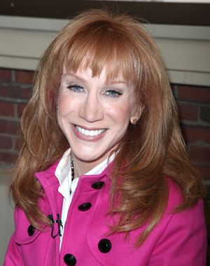 ''Kathy Griffin Wants A Tony" Meet & Greets the press and fans after adding two shows to her Broadway Engagement at the Belasco Theatre in New York City. @ BroadwayWorld ''Kathy Griffin Wants A Tony" Meet & Greets the press and fans after adding two shows Photo