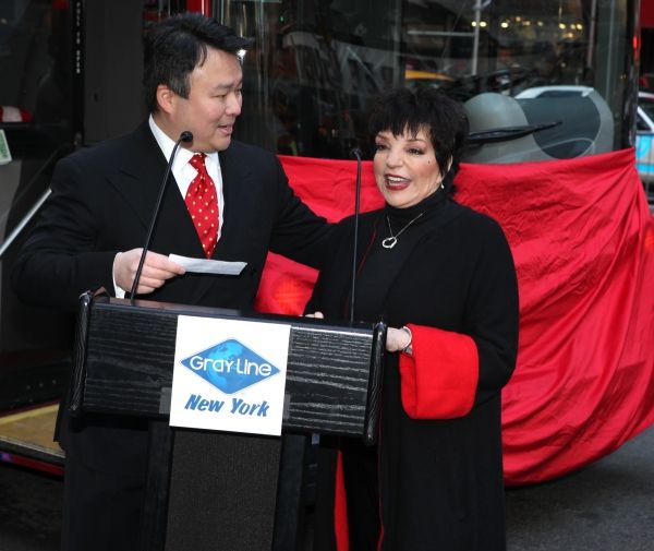 Director of Marketing, Gray Line New York, David W. Chien  & Liza Minnelli being Hono Photo