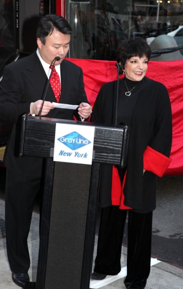 Director of Marketing, Gray Line New York, David W. Chien  & Liza Minnelli being Hono Photo