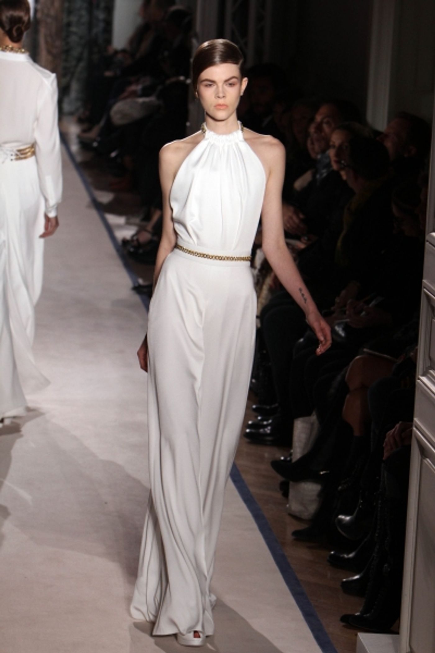 Photo Flash: Yves Saint Laurent at Paris Fashion Week  Image