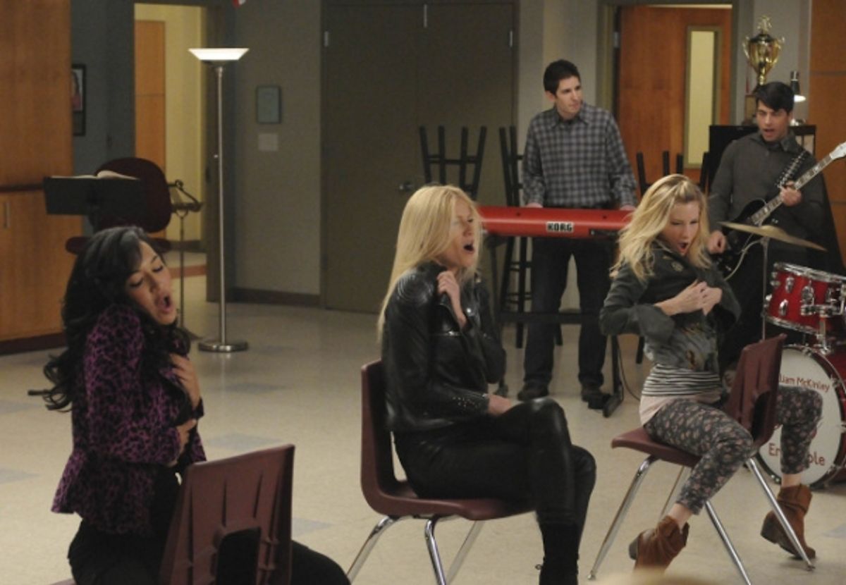 Naya Rivera, Gwyneth Paltrow, Heather Morris at 