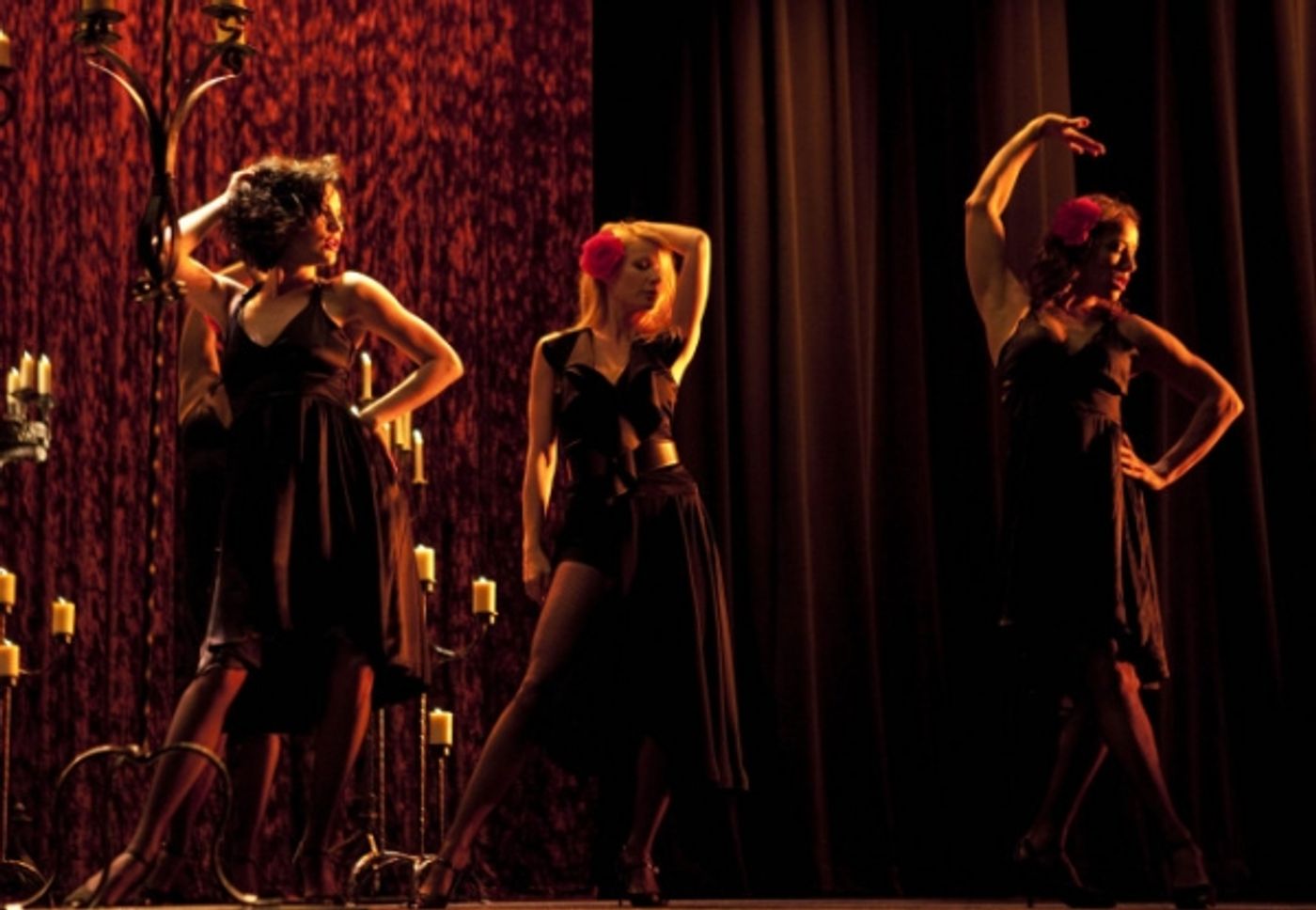 Photo Flash: Last Night on GLEE's 'Sexy' Episode  Image