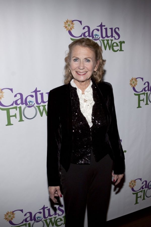 Juliet Mills Photo