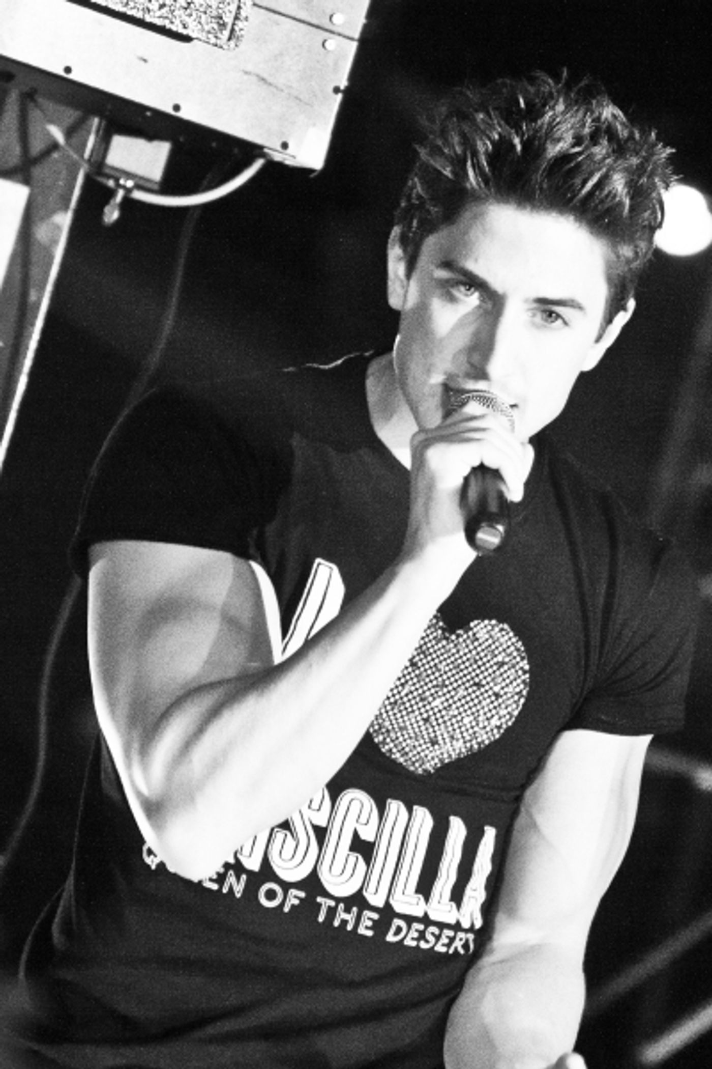 Photo Coverage: PRISCILLA's Nick Adams at RockIt  Image