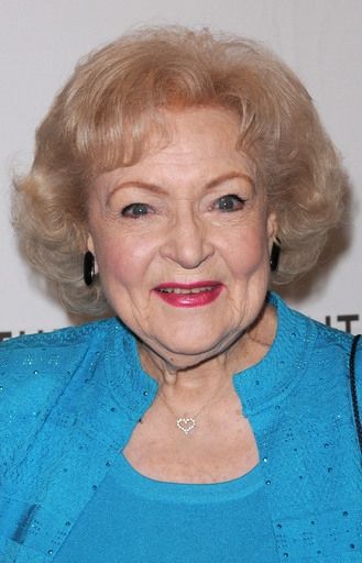 Photo Coverage: 'Hot in Cleveland' Cast of PaleyFest2011  Image