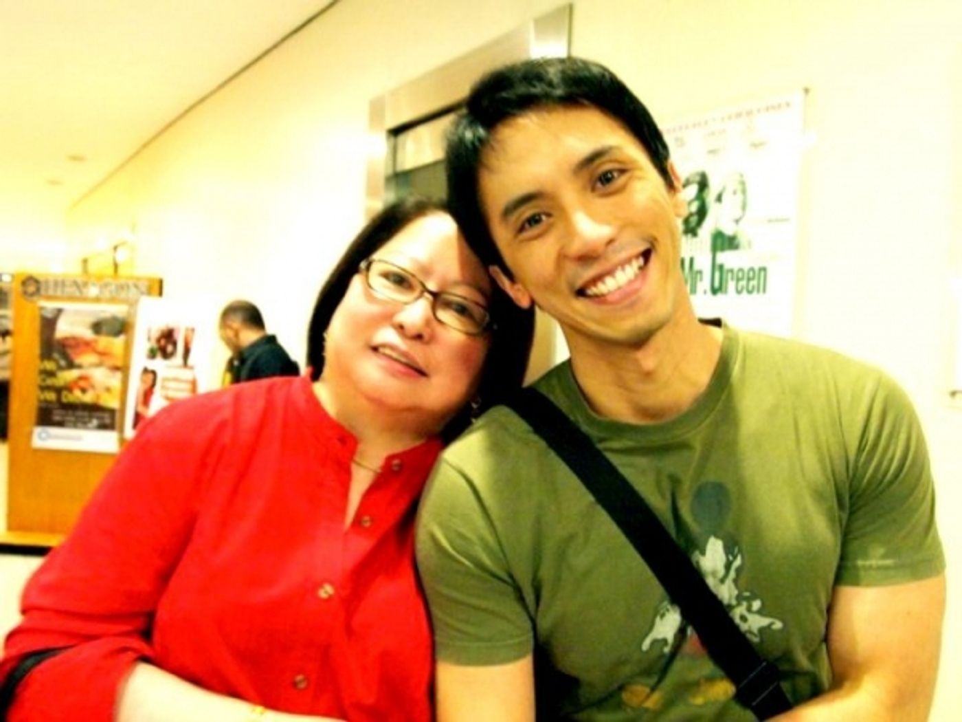 Photo Flash:  NEXT TO NORMAL Manila Opening Night  Image