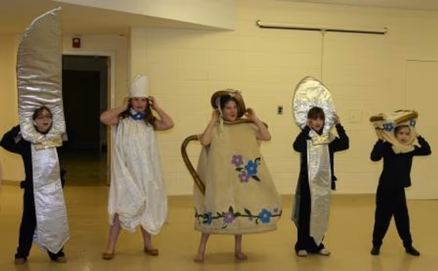 Photo Flash: Un-Common Theatre's ENCHANTENT OF BEAUTY AND THE BEAST Image