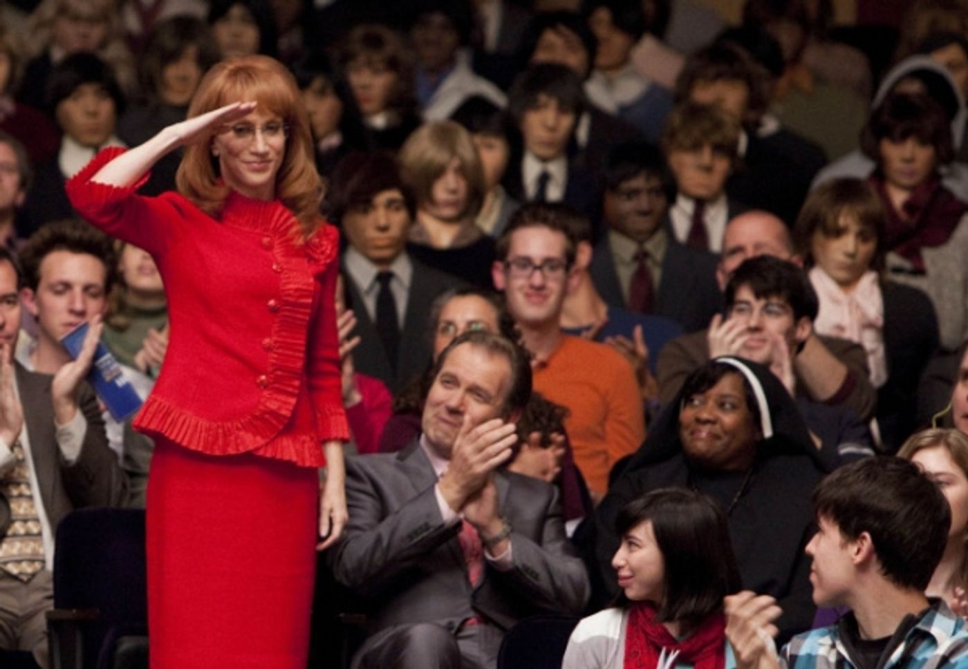 Photo Flash: Kathy Griffin Guest Stars on GLEE!  Image