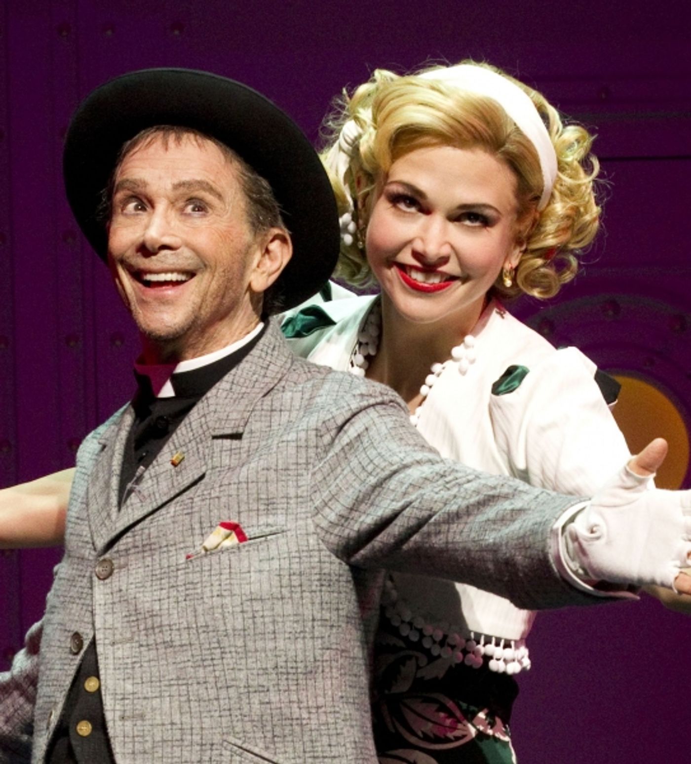 Photo Flash: First Look at Sutton Foster in ANYTHING GOES!  Image