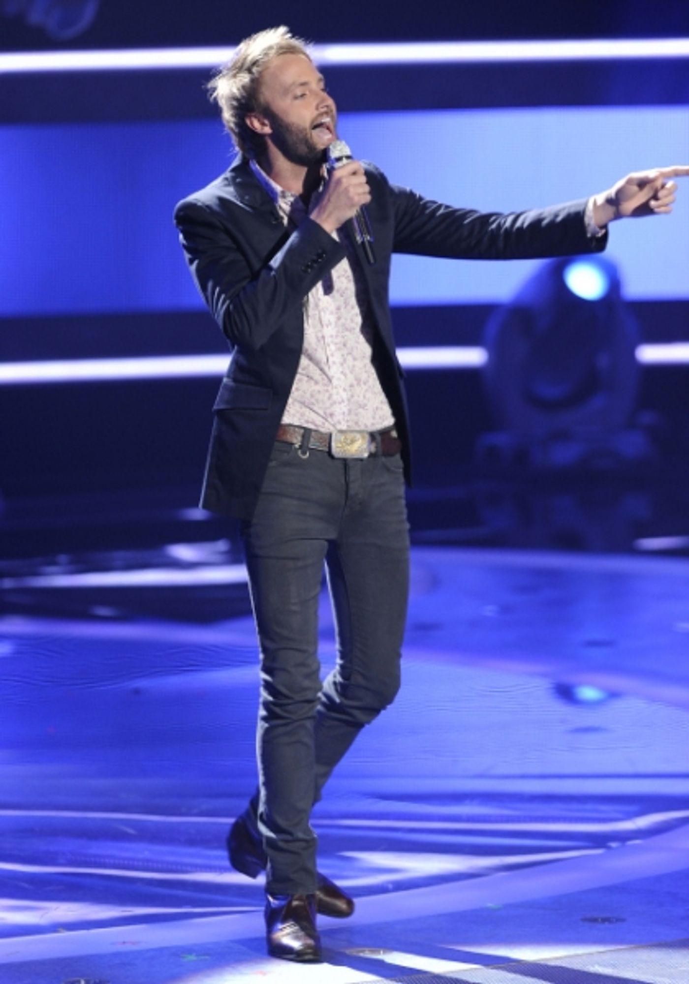 Photo Flash: AMERICAN IDOL's Top 12 in Action  Image