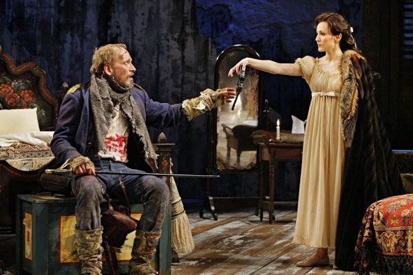 Photo Flash: ARMS AND THE MAN at the Guthrie Theater  Image