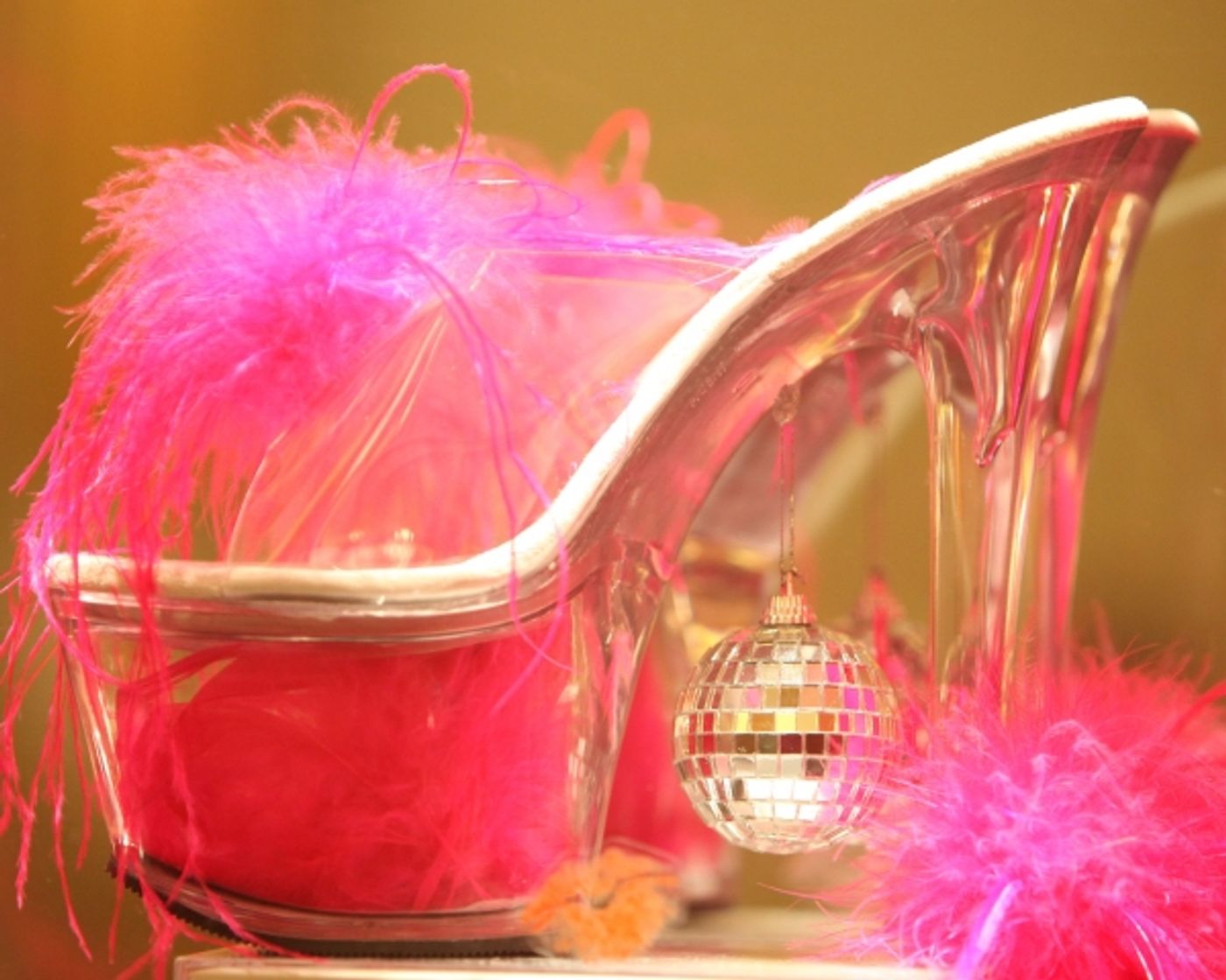 Photo Coverage: PRISCILLA Lobby Boutique is Open! Photo Coverage: PRISCILLA Lobby Boutique is Open! Image