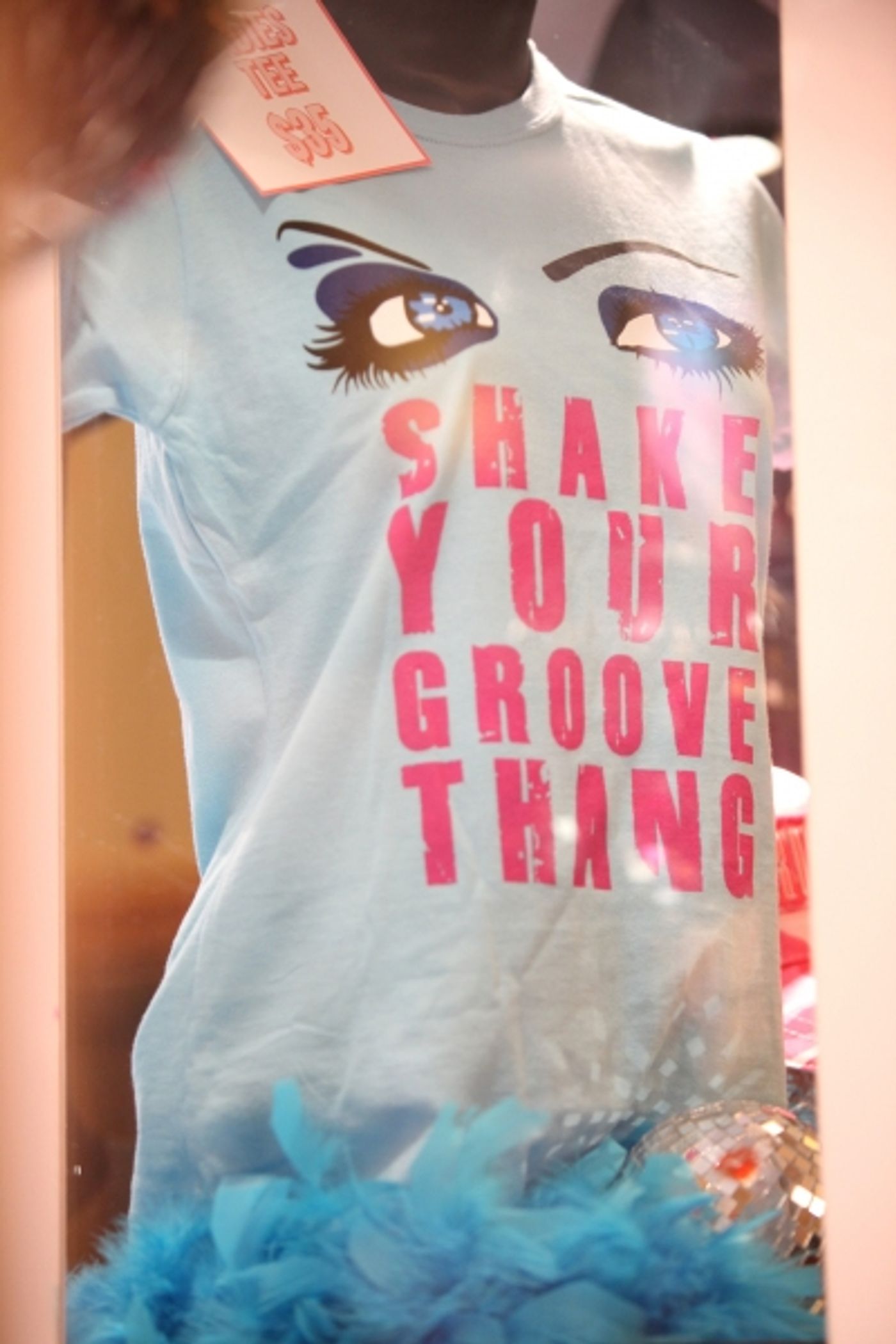 Photo Coverage: PRISCILLA Lobby Boutique is Open! Photo Coverage: PRISCILLA Lobby Boutique is Open! Image