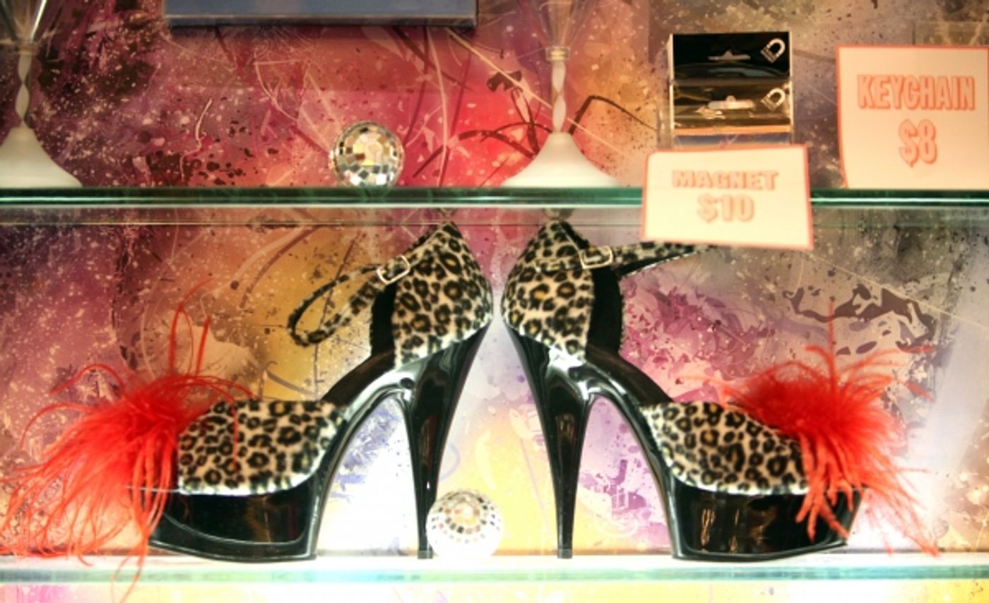 Photo Coverage: PRISCILLA Lobby Boutique is Open! Photo Coverage: PRISCILLA Lobby Boutique is Open! Image