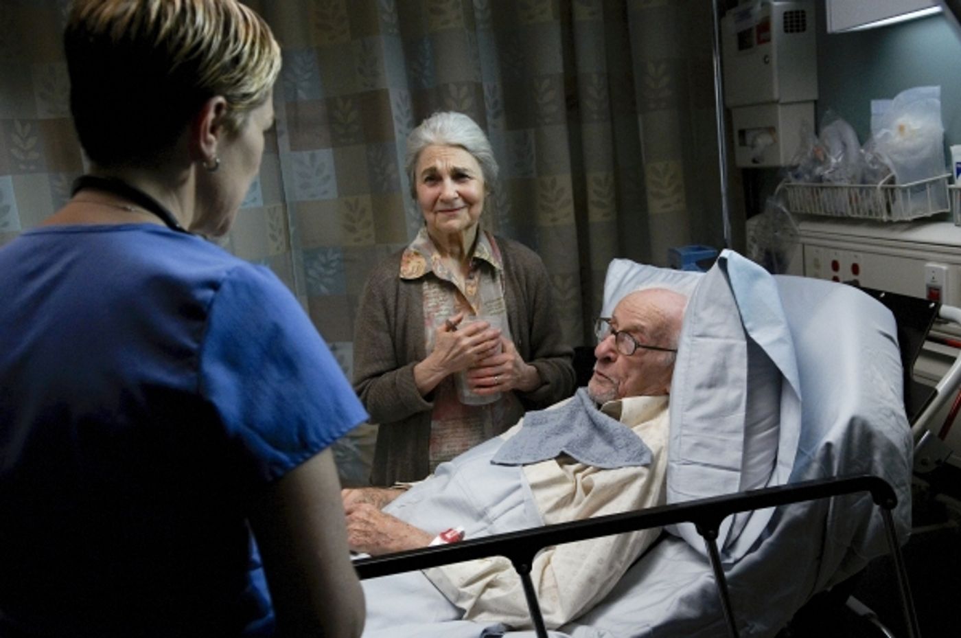 Photo Flash: BroadwayWorld Loves Nurse Jackie  Image