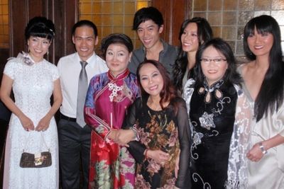 Jennifer Than Hanh,  Thai-Hoa Le, Nguyen thi Minh Ngoc, Ngoc Dang, Leon Le, Chantal T Photo