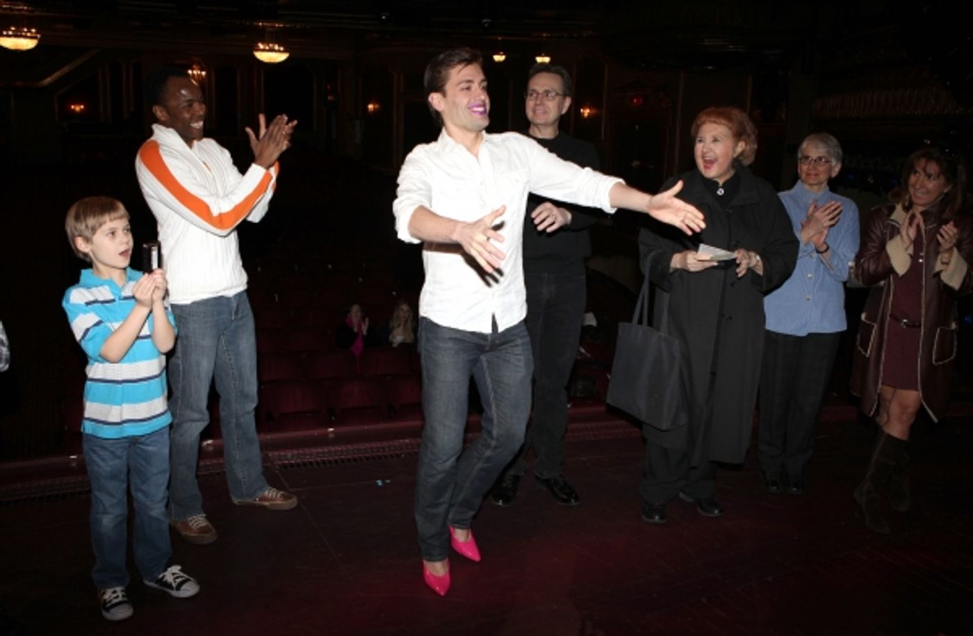 Photo Coverage: PRISCILLA QUEEN OF THE DESERT - Gypsy Robe Ceremony!  Image