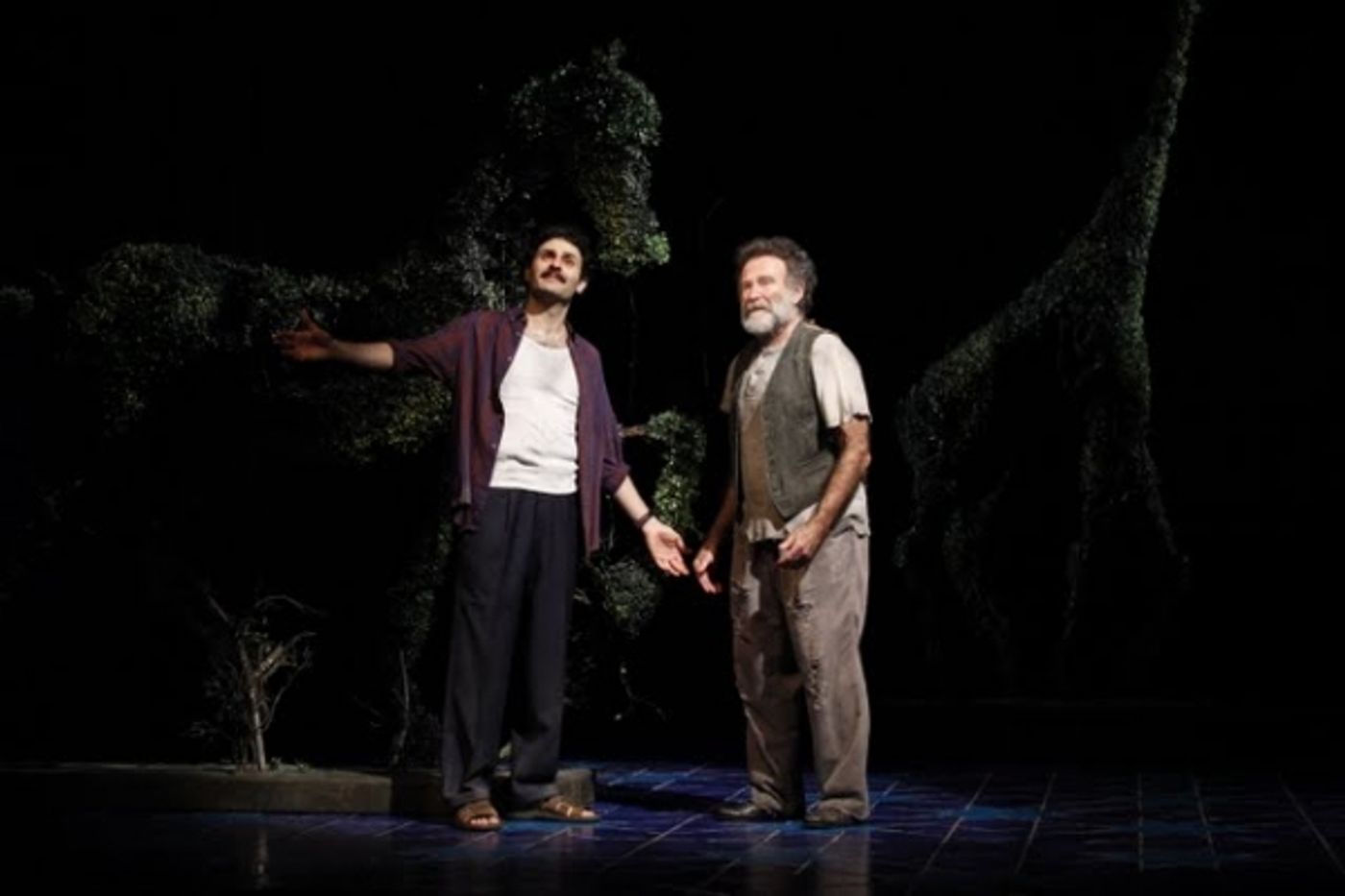 Photo Flash: BENGAL TIGER AT THE BAGHDAD ZOO on Broadway!  Image