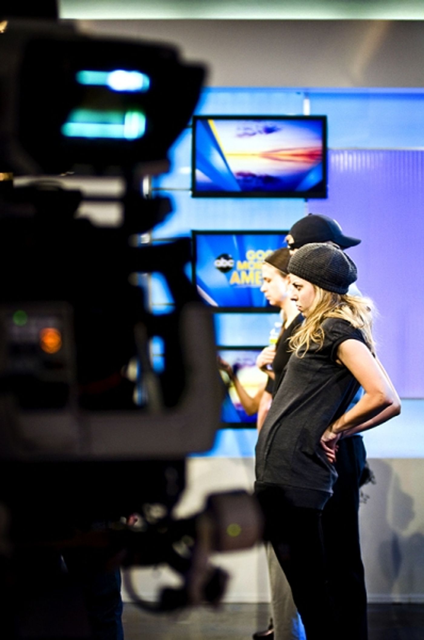 BWW Exclusive: Behind the Scenes with ANYTHING GOES at Good Morning America Image