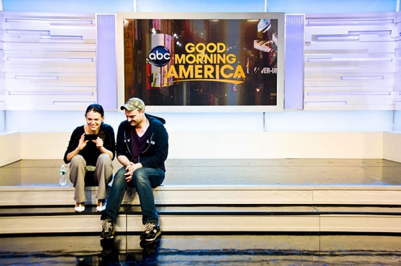 BWW Exclusive: Behind the Scenes with ANYTHING GOES at Good Morning America Image
