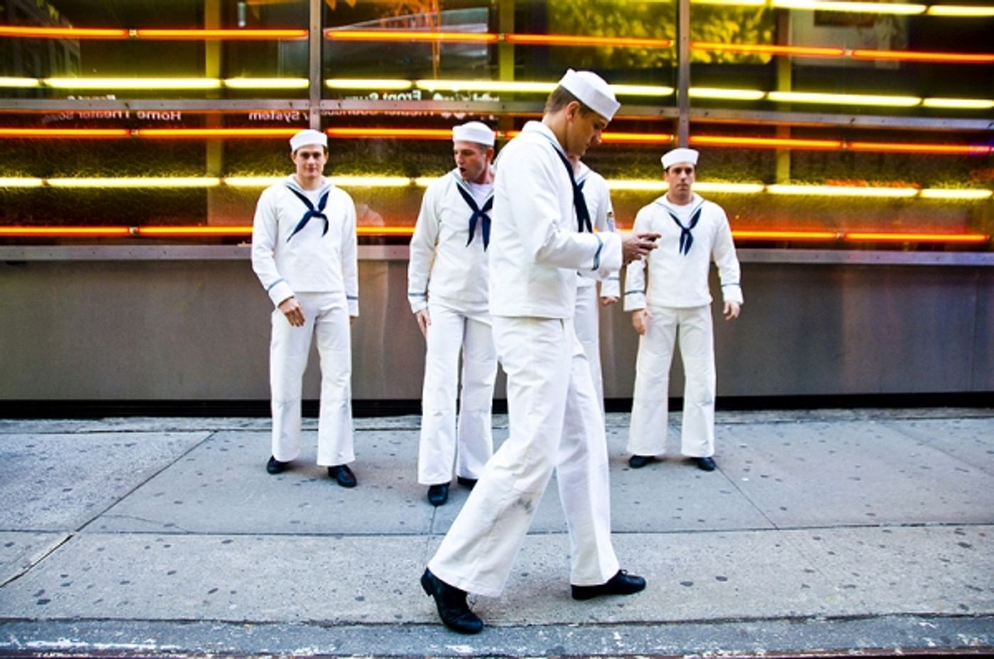 BWW Exclusive: Behind the Scenes with ANYTHING GOES at Good Morning America Image
