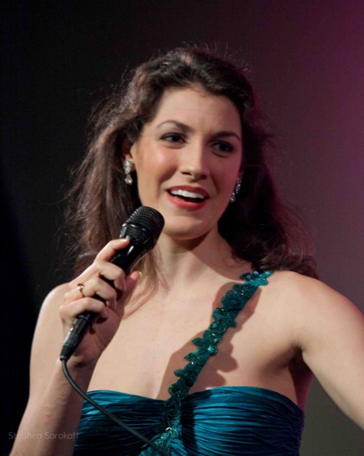 Photo Coverage: Jennifer Sheehan Plays The Metropolitan Room  Image