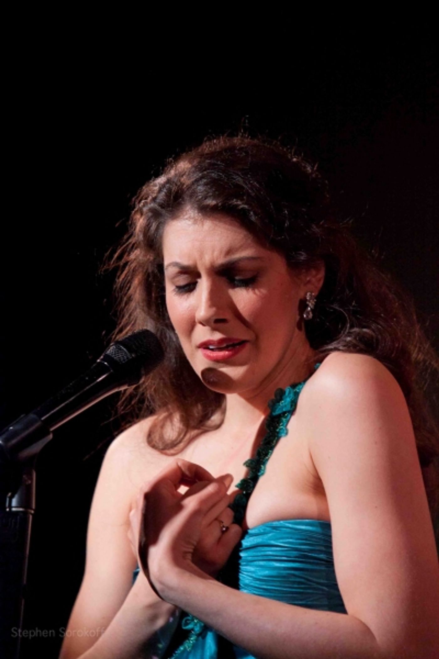 Photo Coverage: Jennifer Sheehan Plays The Metropolitan Room  Image