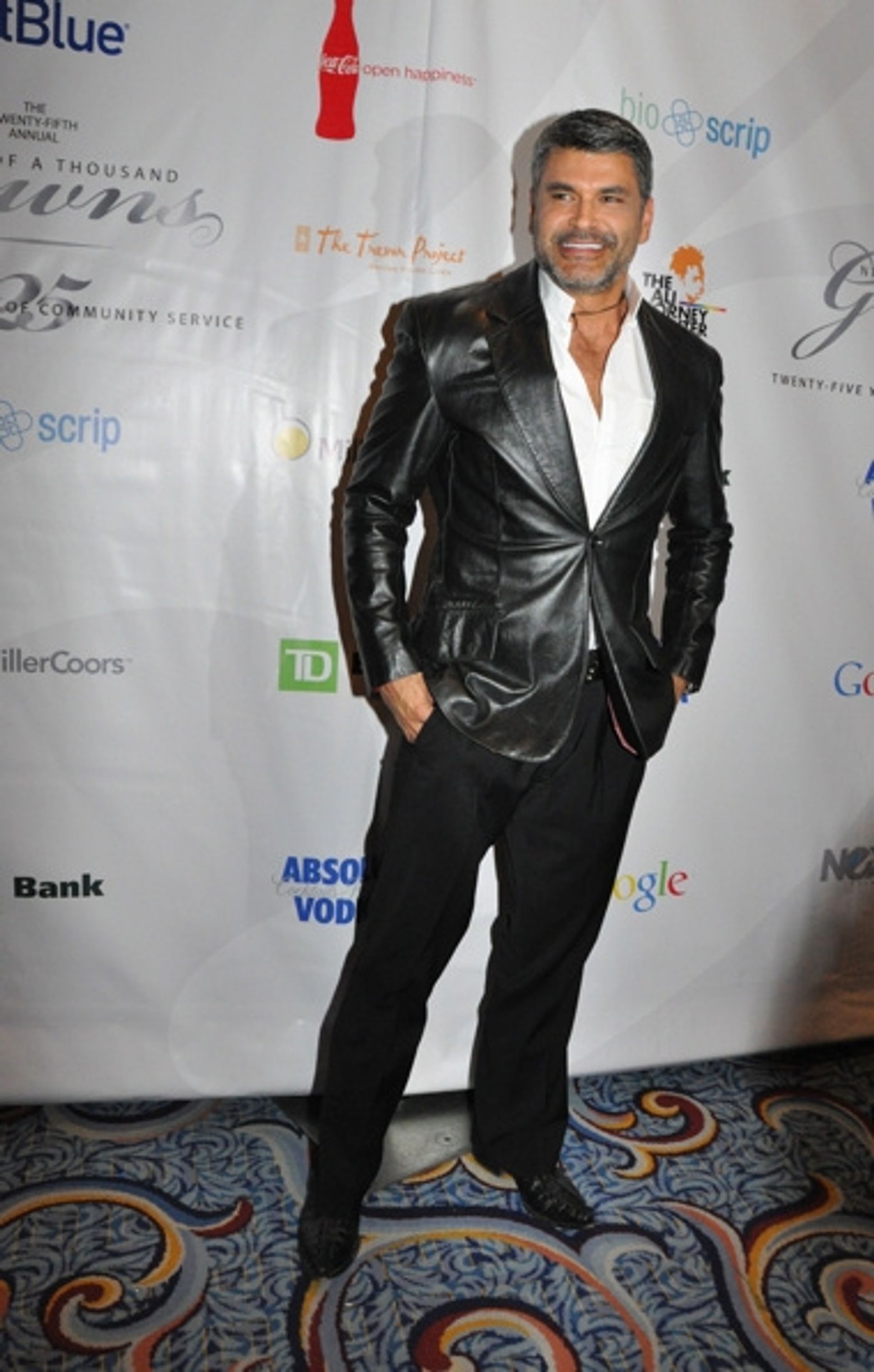 Photo Coverage: Night of 1000 Gowns Celebrates LGBT Community  Image