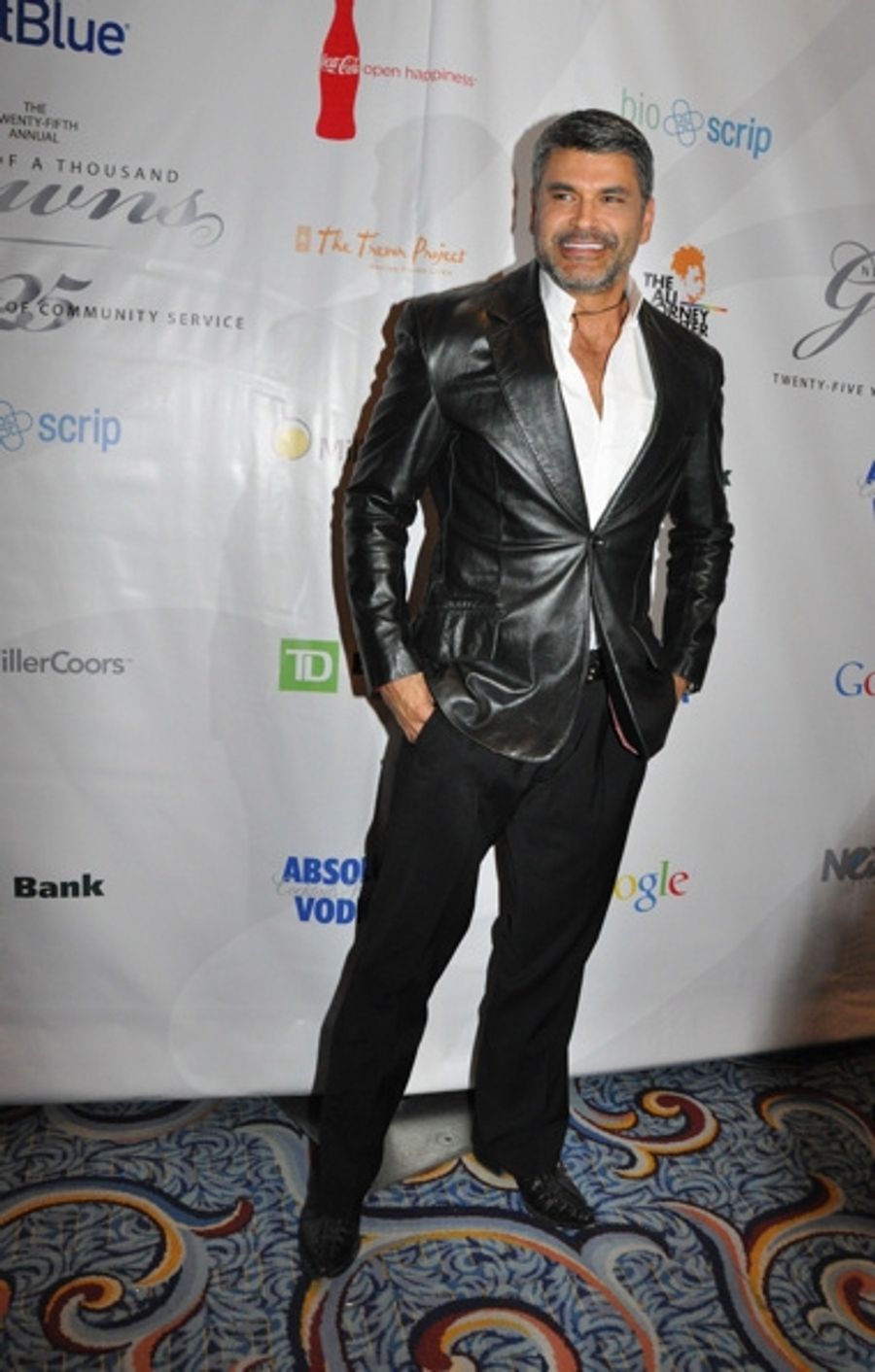 Photo Coverage: Night of 1000 Gowns Celebrates LGBT Community Image