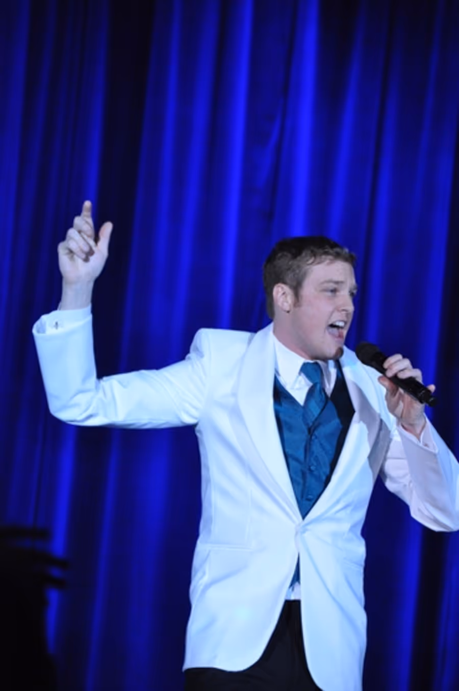 Photo Coverage: Night of 1000 Gowns Celebrates LGBT Community Image