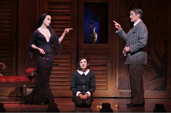 Photos: Check Out the ADDAMS' New Family Photo Album! — photo 15 of 16