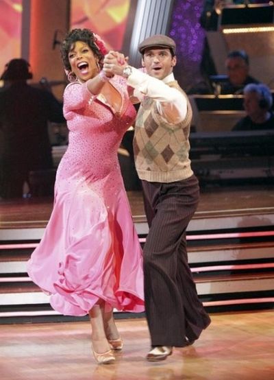Wendy Williams, Tony Dovolani Photo