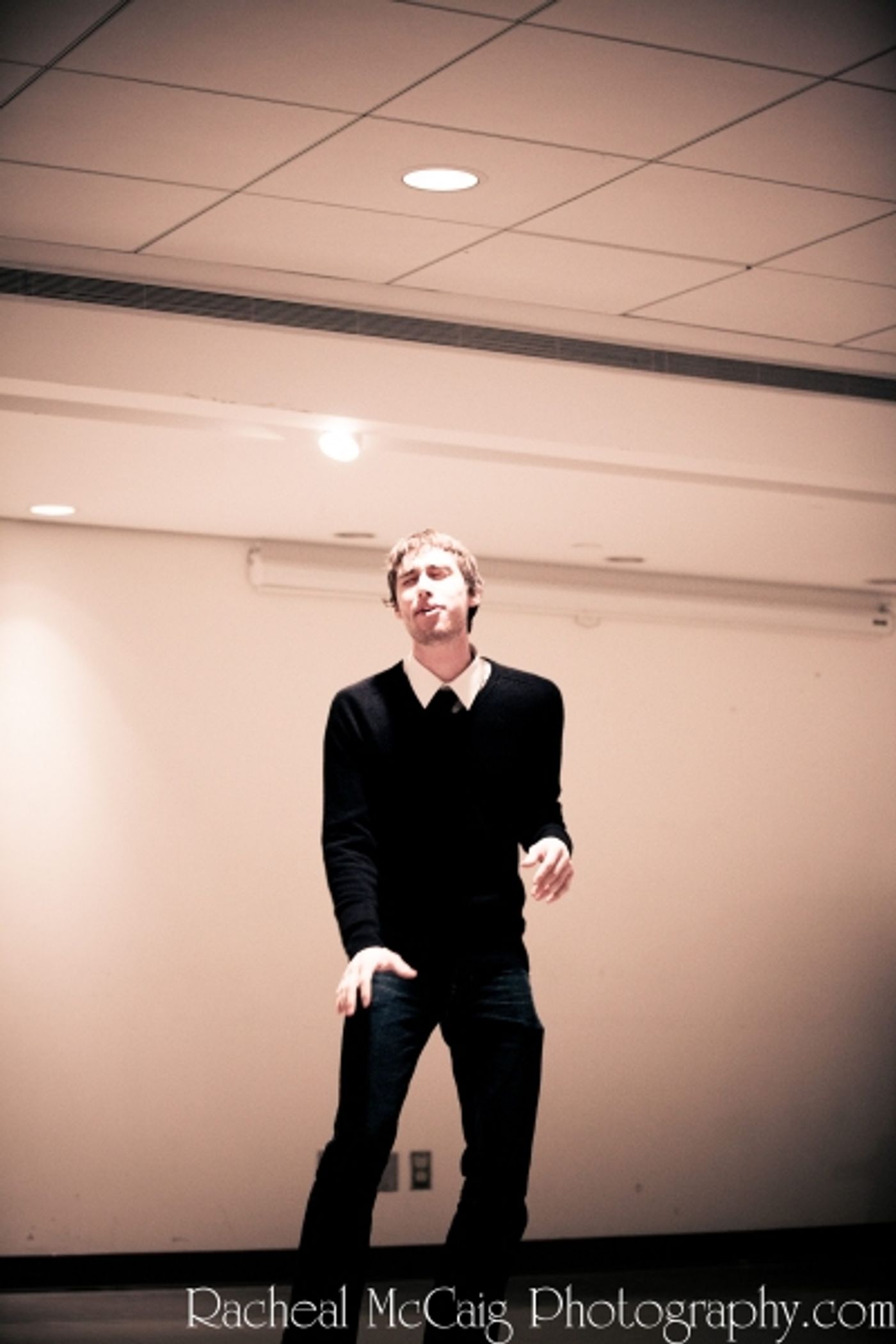 Photo Flash: Open Call for AMERICAN IDIOT in Toronto  Image