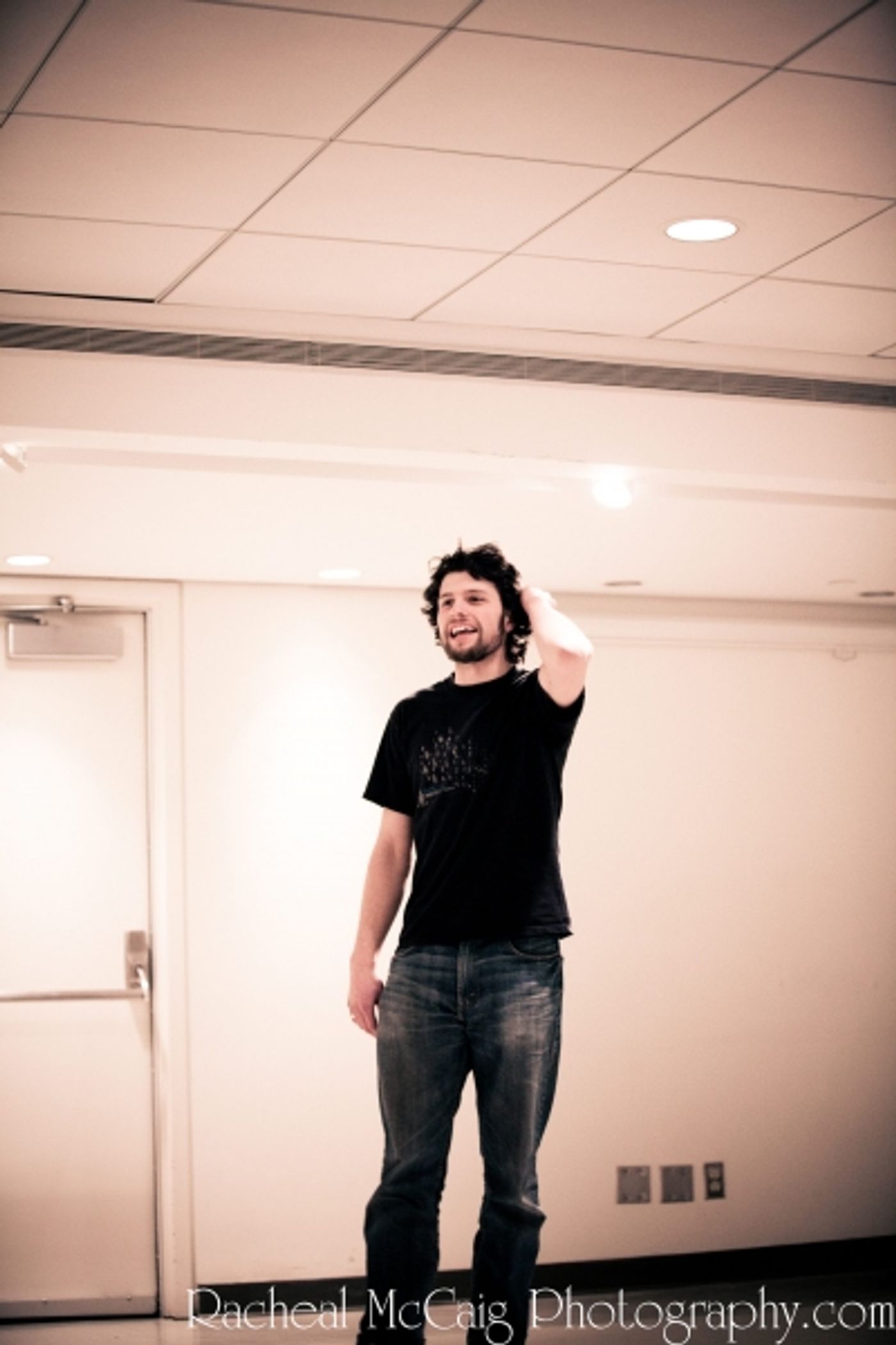 Photo Flash: Open Call for AMERICAN IDIOT in Toronto  Image