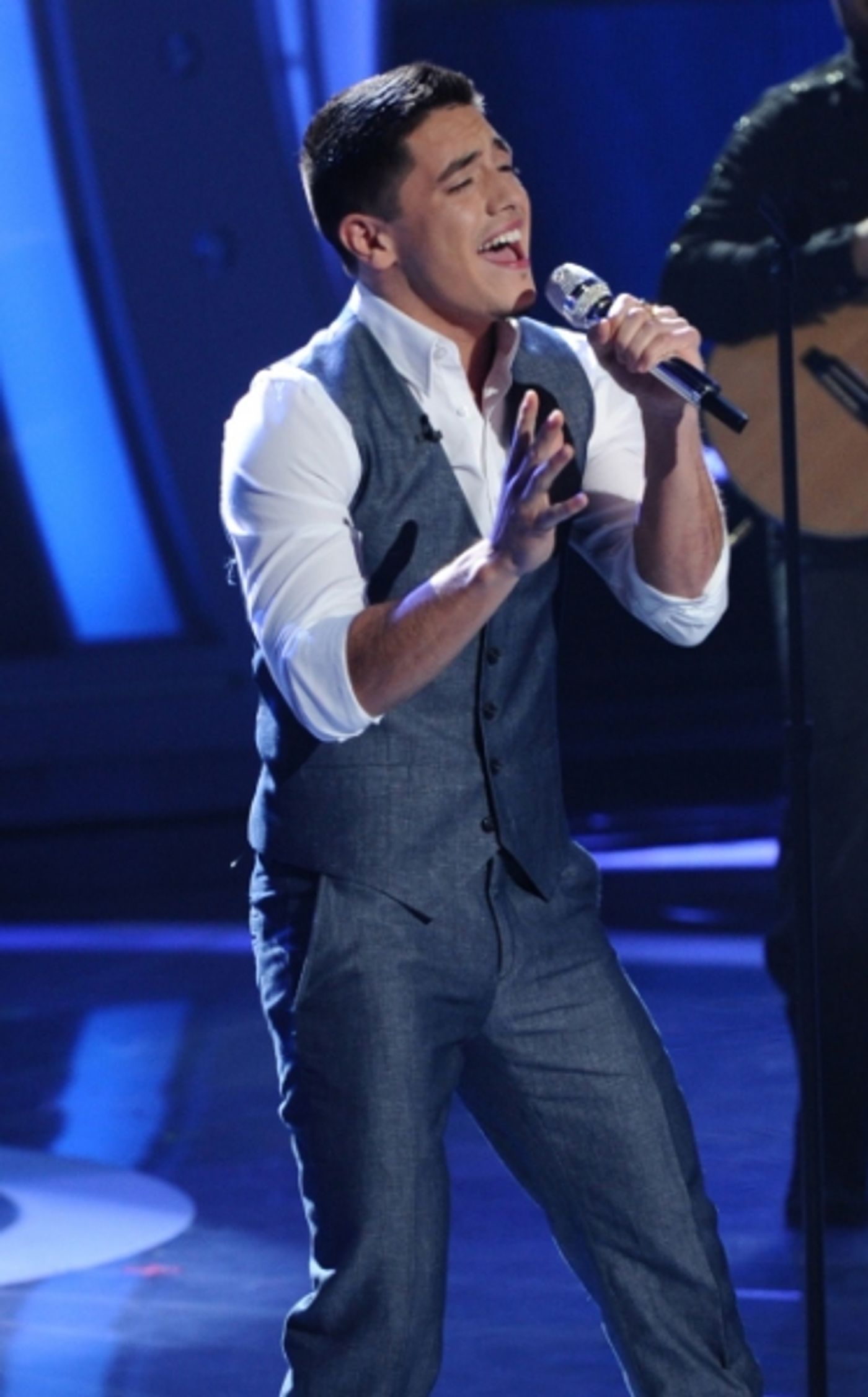 Photo Flash: AMERICAN IDOL Does Elton John  Image