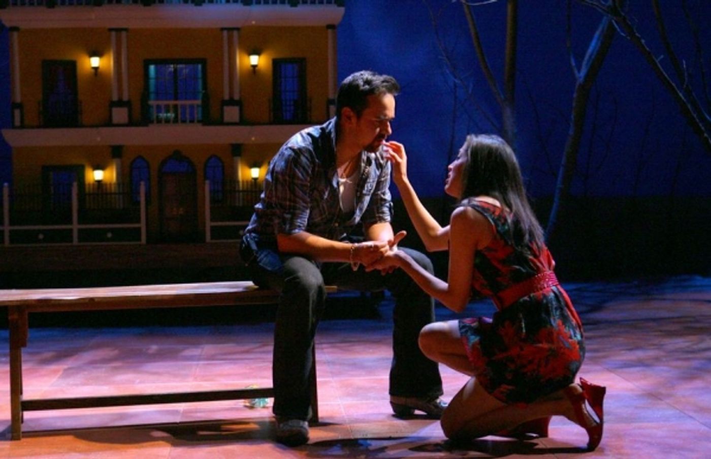 Photo Flash: Goodman Theatre's EL NOGALAR  Image