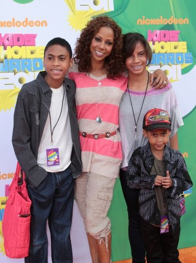 Holly Robinson Peete, Family Photo