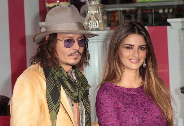 Johnny Depp, Penelope Cruz Photo