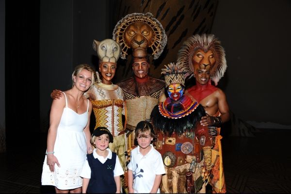 Britney Spears, Jayden James, Sean Preston, Kissy Simmons (??????“Nala??? Photo