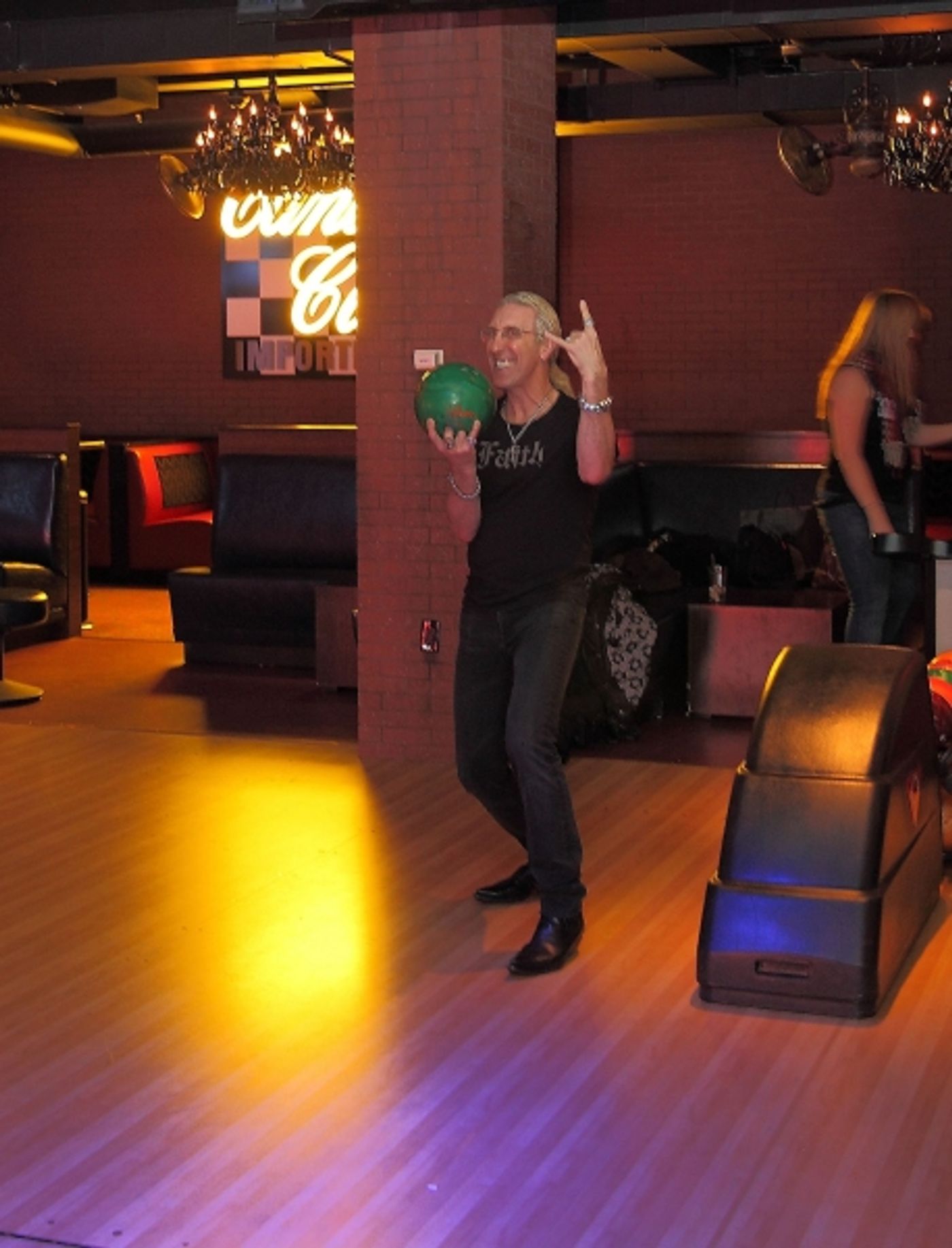 Photo Flash: Dee Snider Named as ROCK OF AGES Worldwide Ambassador!  Image