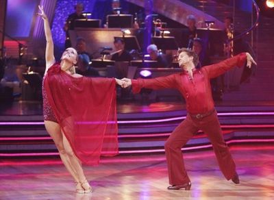 Louis Van Amstel, Kendra Wilkinson  Photo
