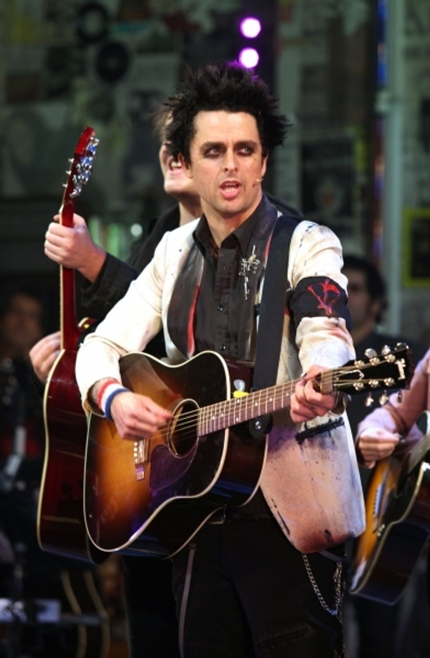 Photo Flash: Billie Joe Armstrong Returns to AMERICAN IDIOT Tonight!  Image