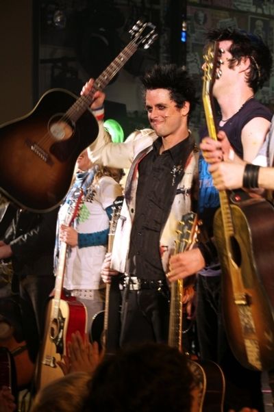 Billie Joe Armstrong and the Cast of AMERICAN IDIOT Photo