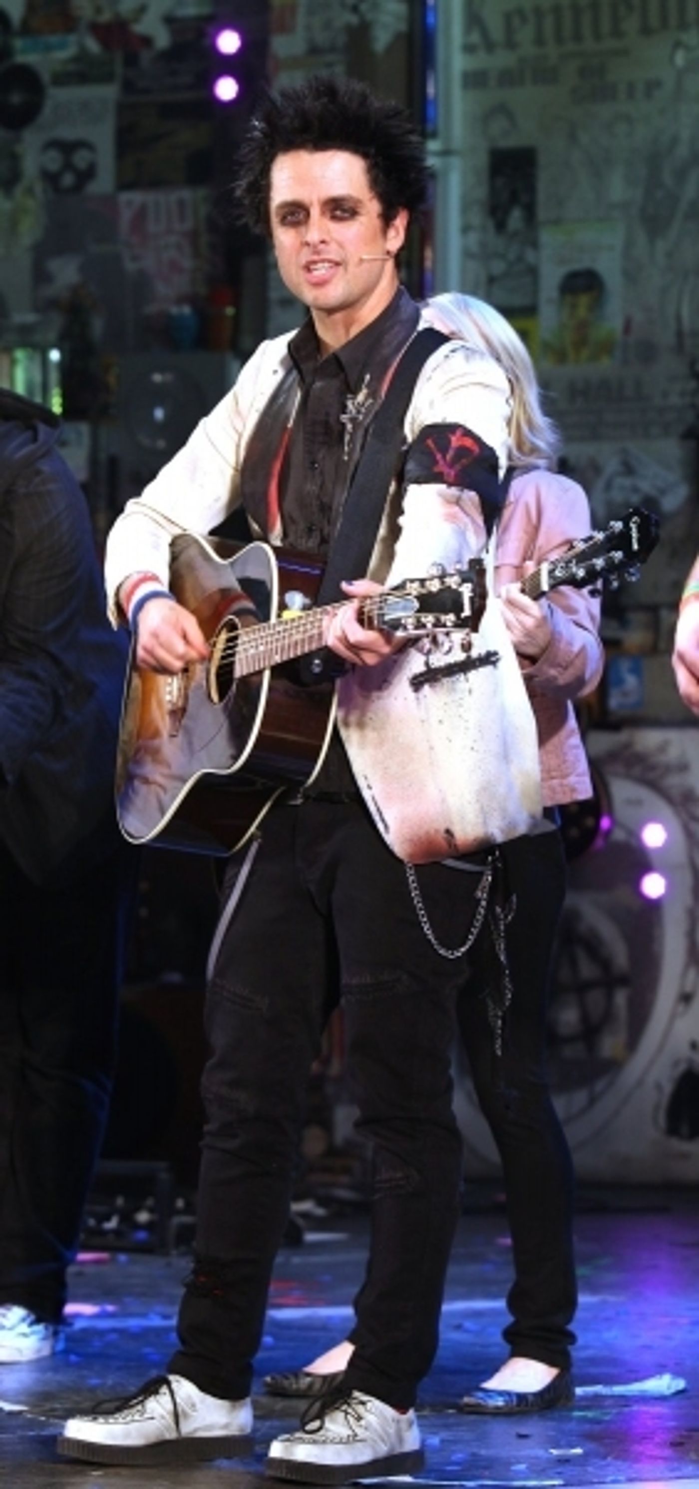 Photo Flash: Billie Joe Armstrong Returns to AMERICAN IDIOT Tonight!  Image