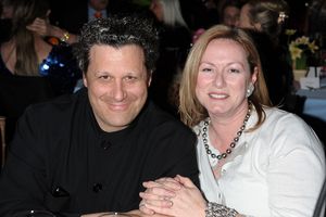  Issac Mizrahi, Caroline Cronson Photo