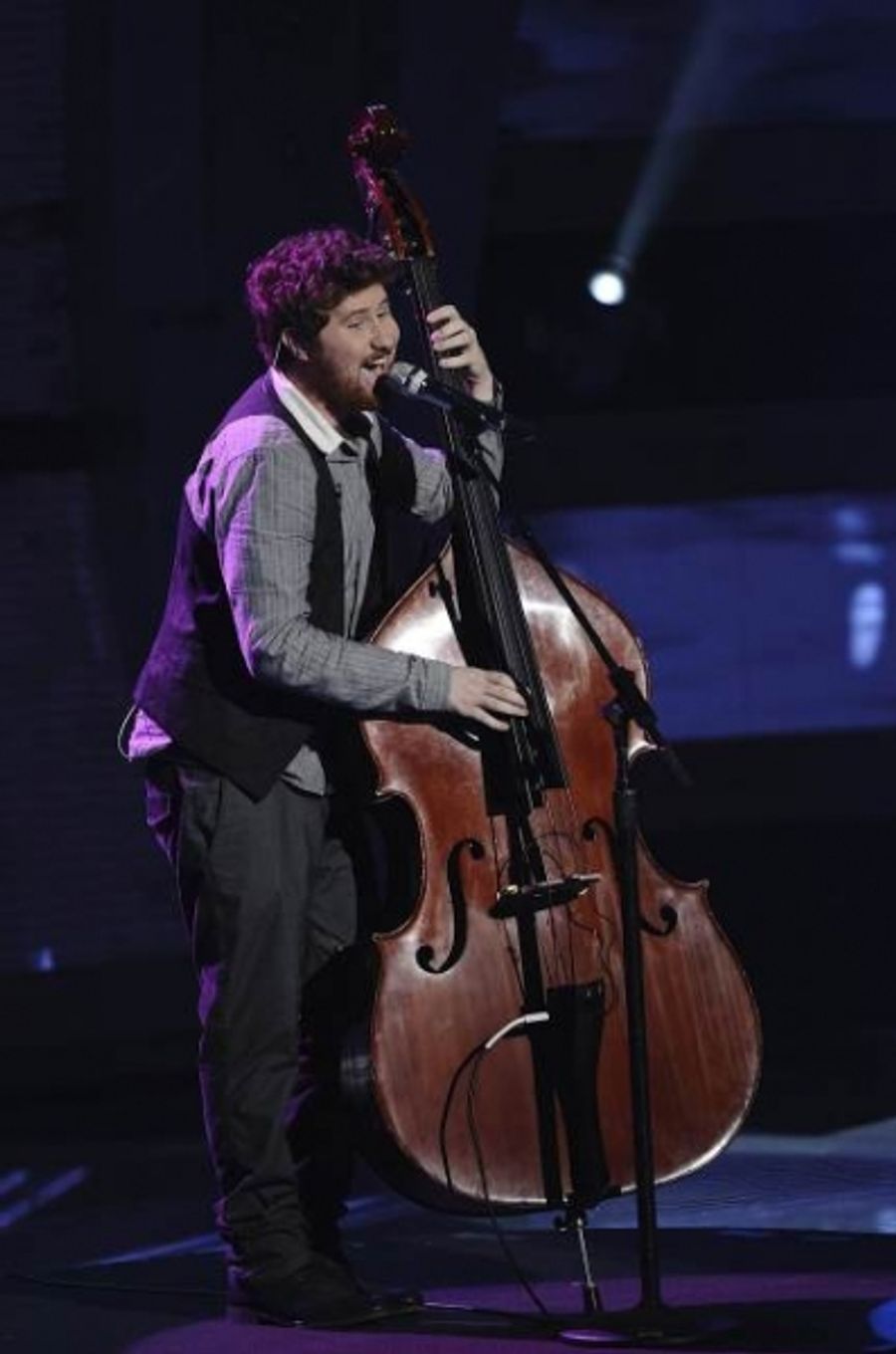 Photo Flash: AMERICAN IDOL's Top 9 Perform! Image