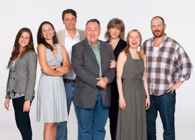 Rebecca Gold, Dana Green, Ray Chambers, Colin McPhillamy, Henny Russell, Nisi Sturgis Photo