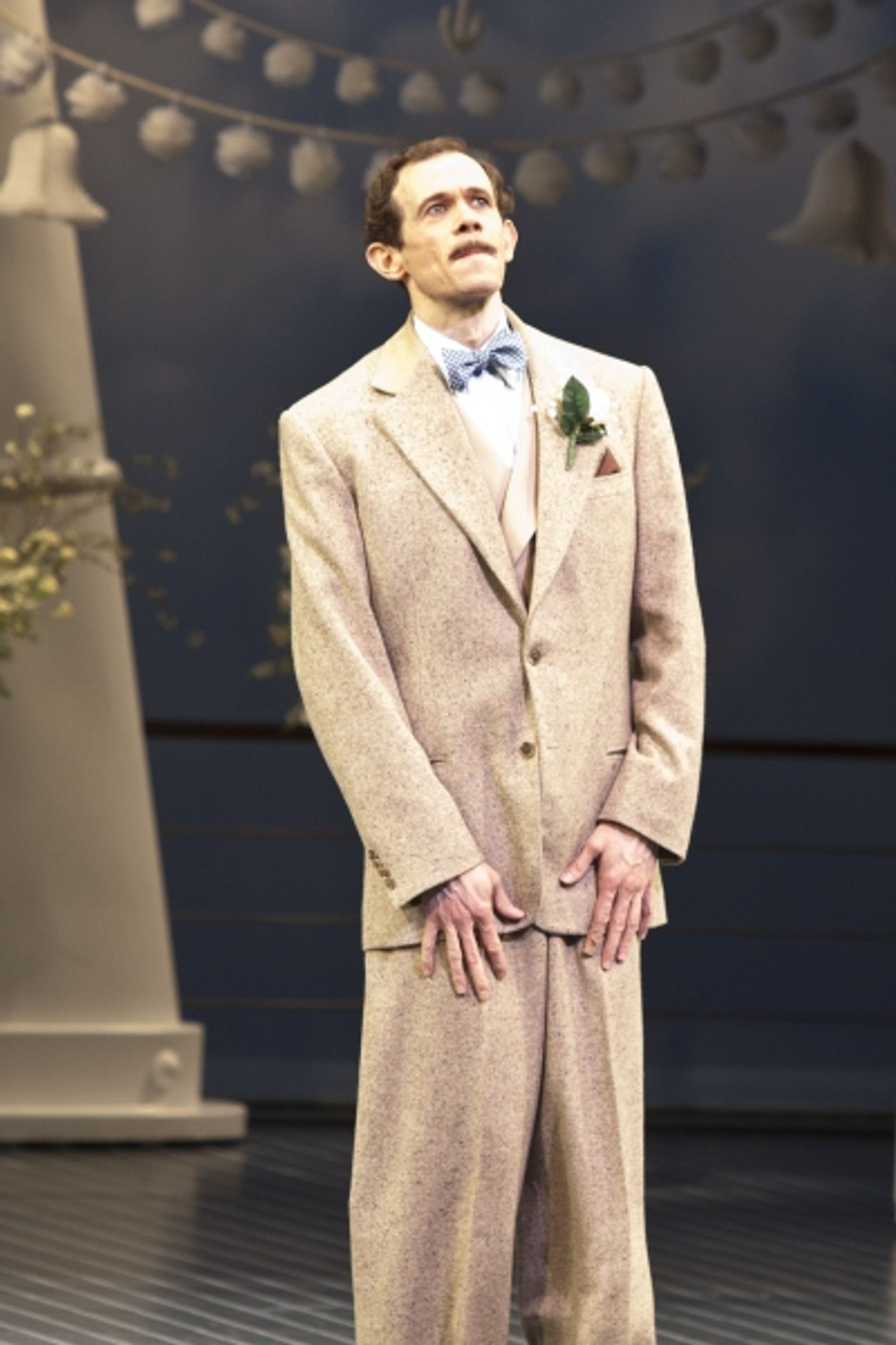 Photo Coverage: ANYTHING GOES Opening Night Curtain Call!  Image