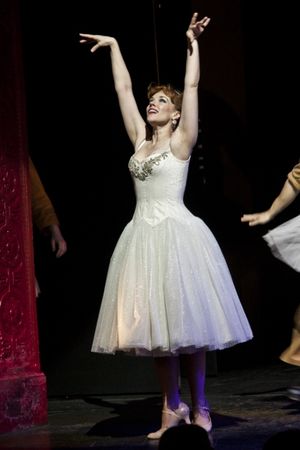 Emily Skinner @ BroadwayWorld Emily Skinner Photo